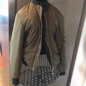 Zara sz S olive w black trim bomber jacket! 🔥